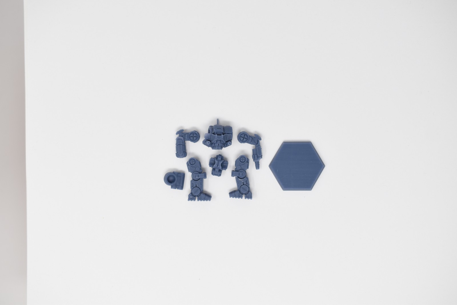 Linehodor mecha (1 model) by Sir Mortimer Bombito. 6mm, 1/285 scale print