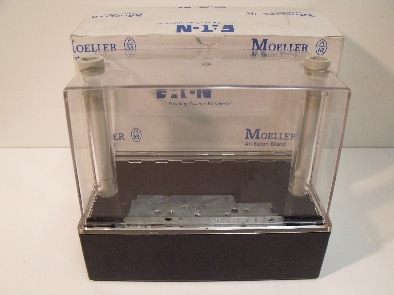 NIB Eaton / Moeller CI-B Insulated Motor Control Enclosure