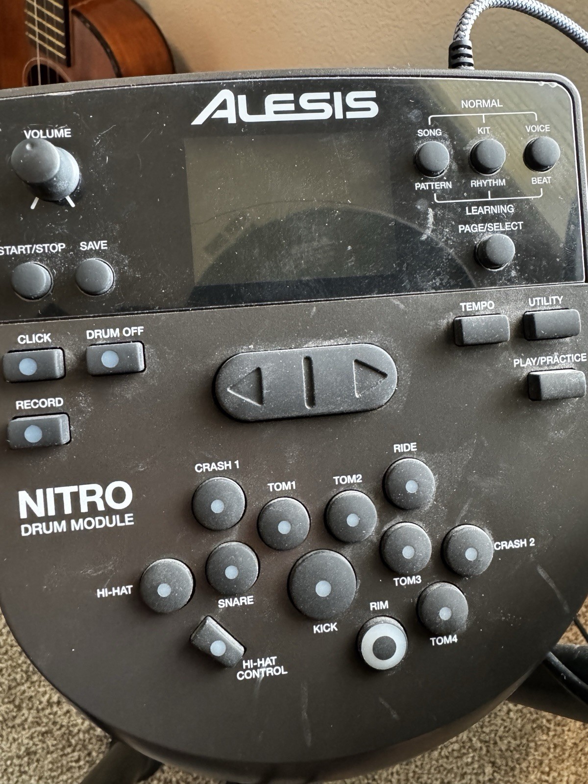 Alesis Nitro Digital Electronic Drum Kit Mesh Heads 8-Pad w/ Module DM7X