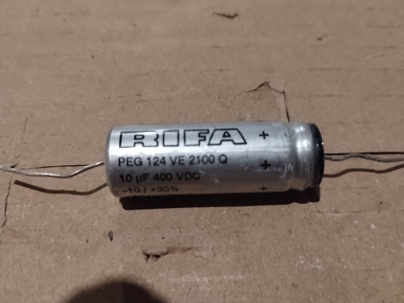 10UF 400VDC RIFA PEG124 LONG LIFE ELECTROLYTIC PEG124VE2100Q