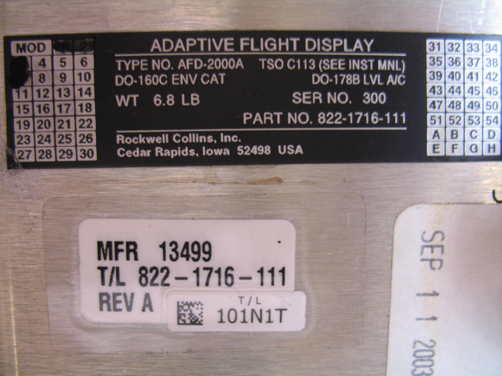 COLLINS AFD-2000A Adaptive Flight Display p/n 822-1716-111