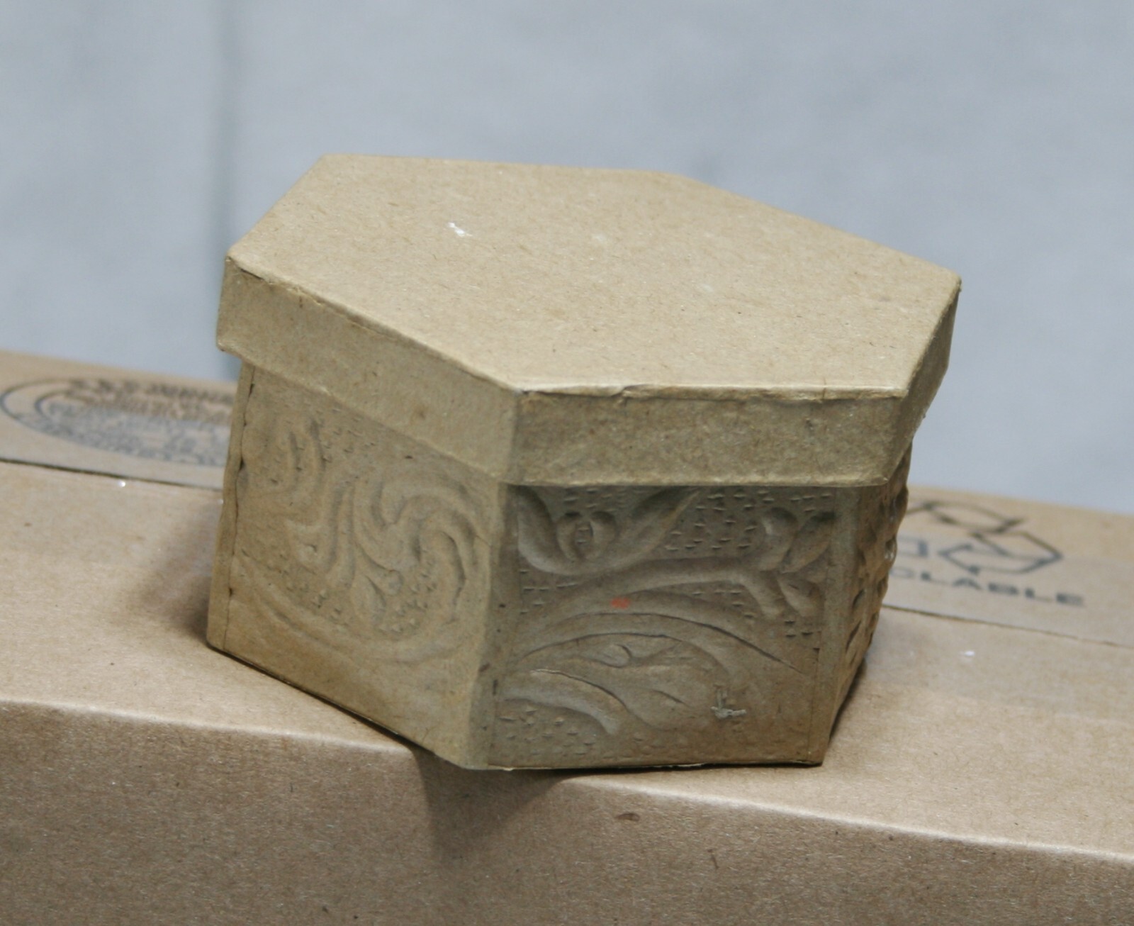 General Cardboard Trinket Box Leaves Grapes