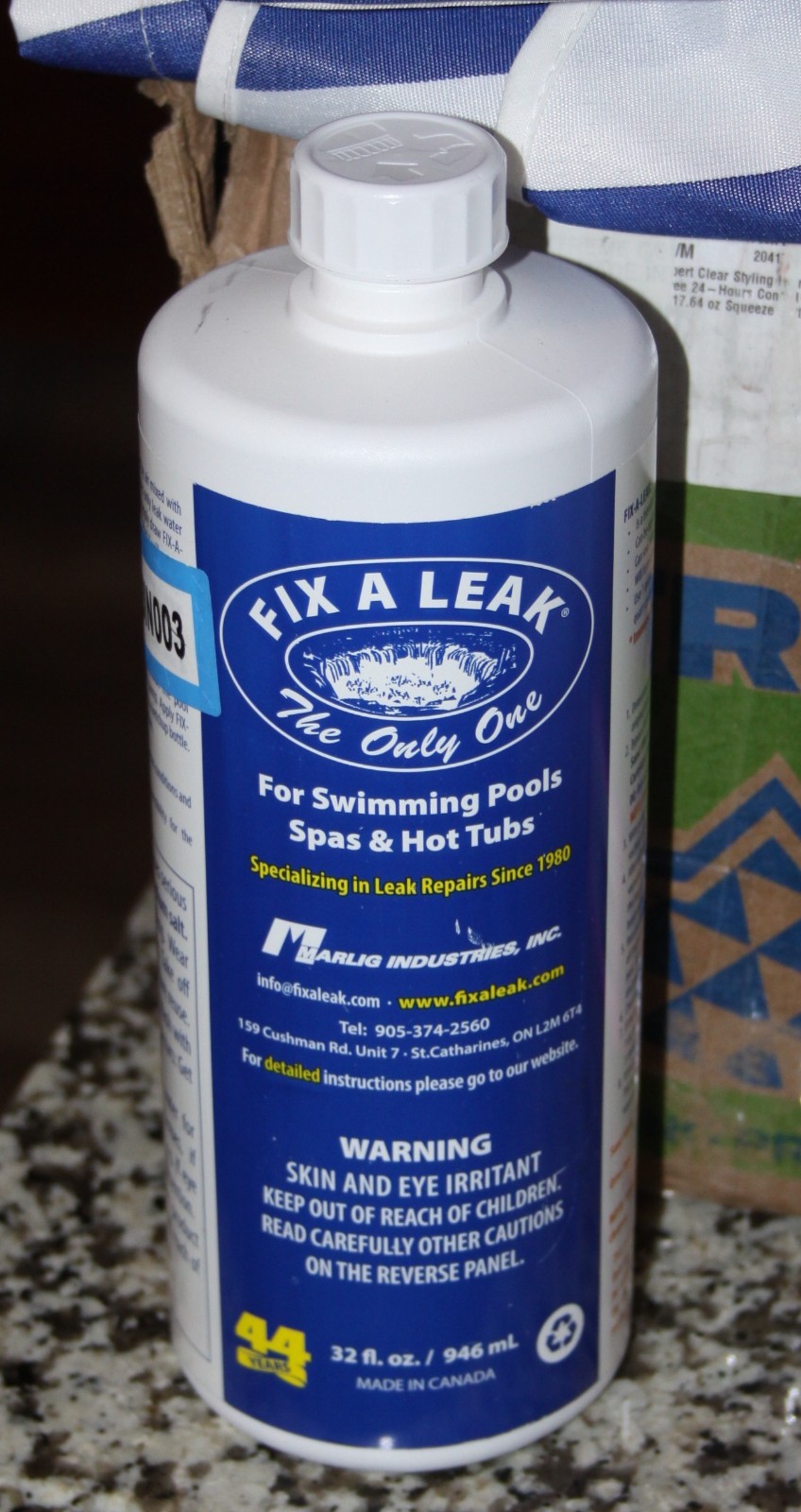 Marlig Fix-A-Leak Pool and Spa Leak Sealer - 32 Oz