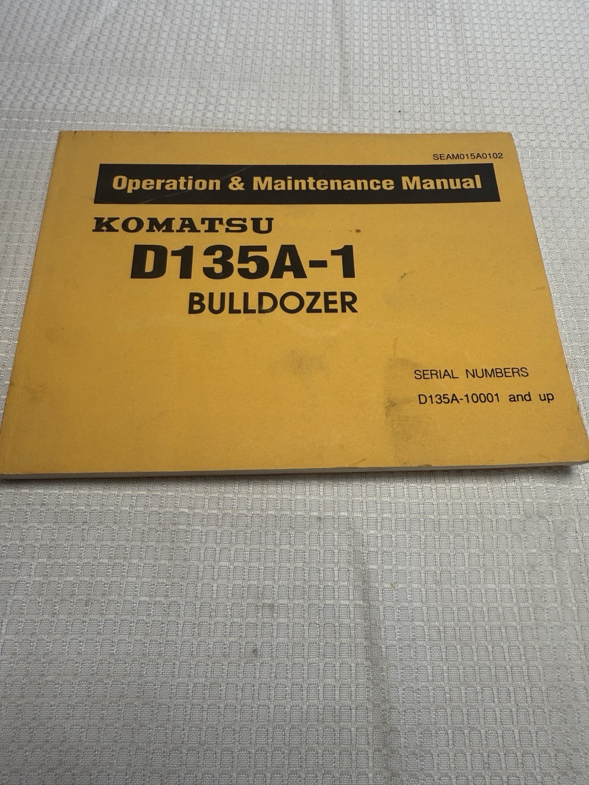 KOMATSU D135A-1 CRAWLER TRACTOR BULLDOZER OPERATION & MAINTENANCE BOOK MANUAL