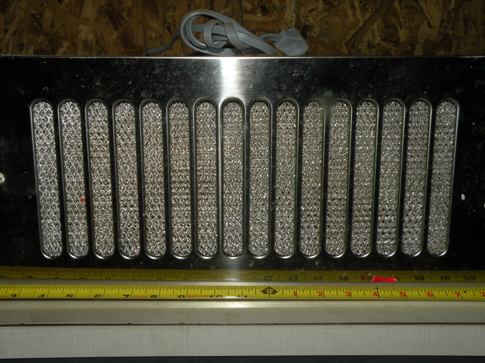 McLEAN Model 2EB512A47 Rackmount Fan Blower Unit