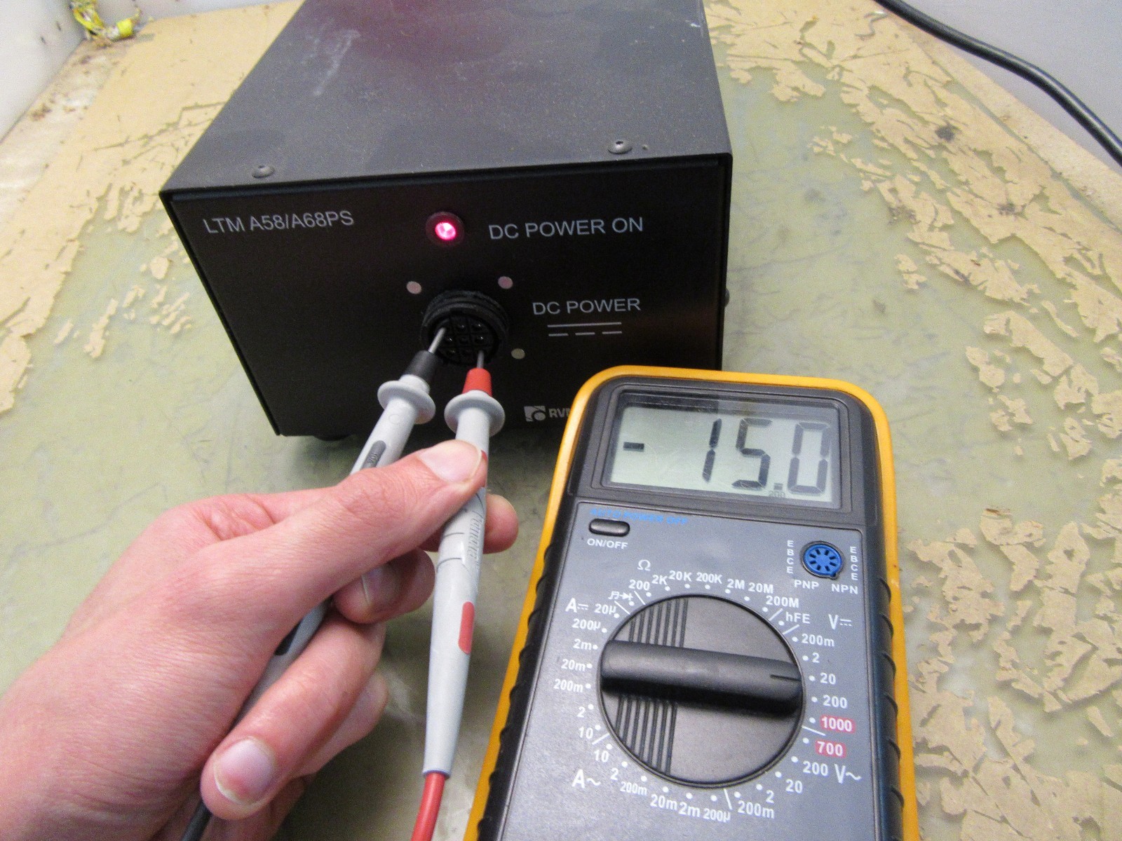 RVM scientific LTM A58/A68PS dc power supply [E-4.75]