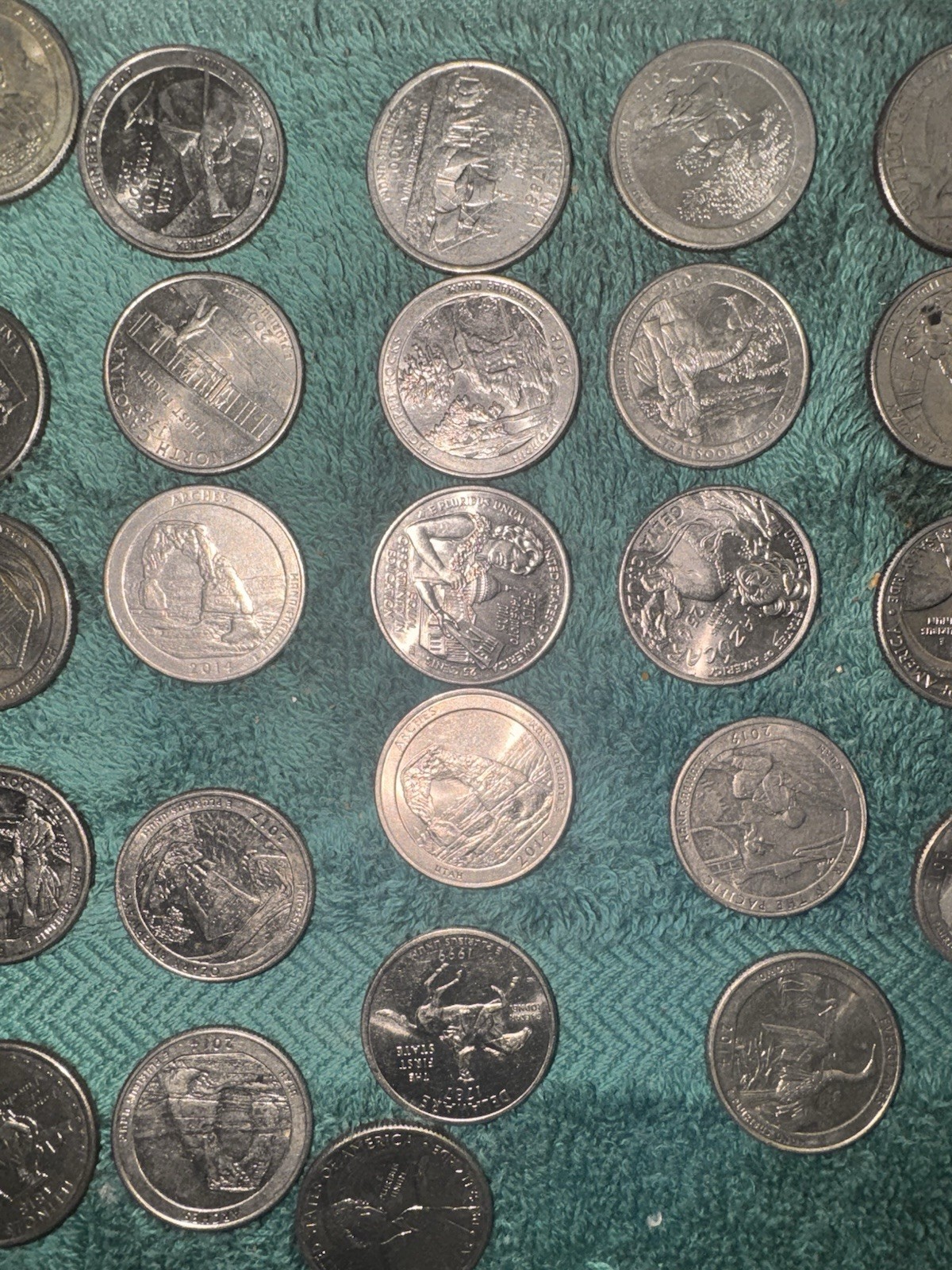 Mix Lot Of Quarters