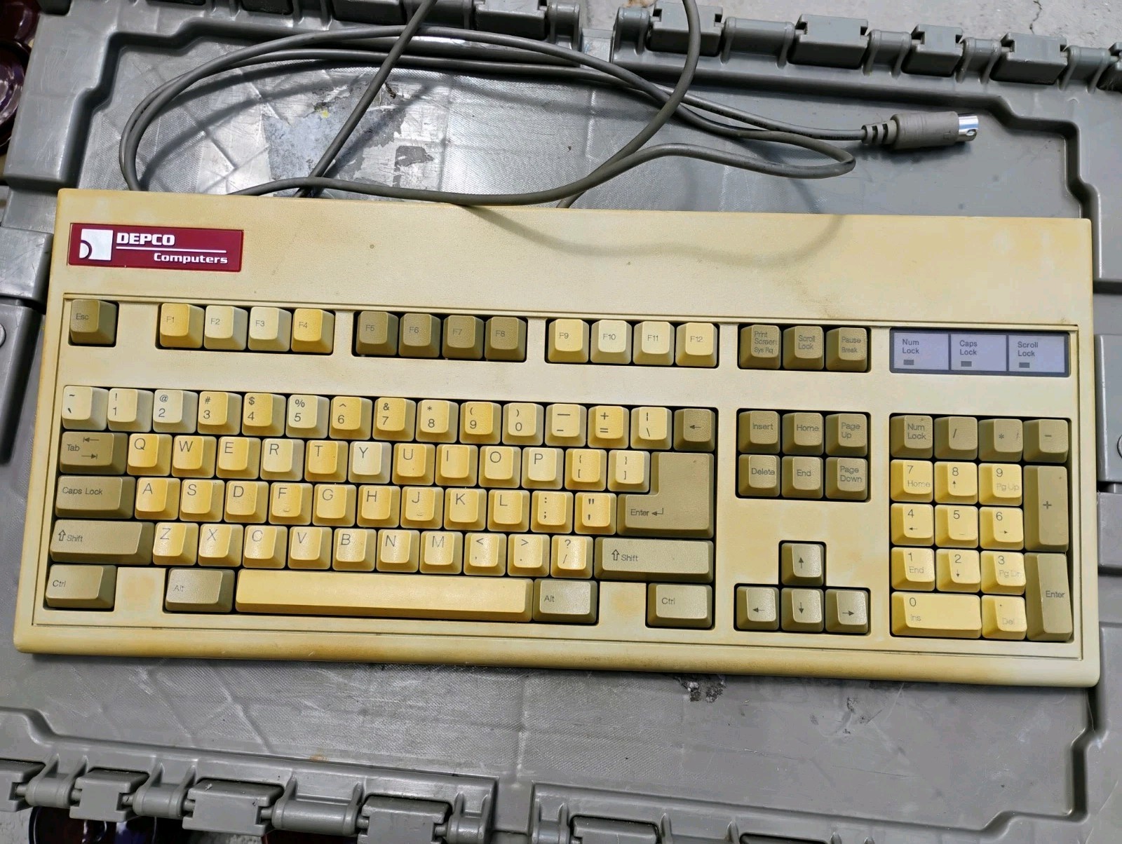 DEPCO Computers Maxi Switch Clicky Keyboard Model 2189XXX-XX-XXX Rare Vintage
