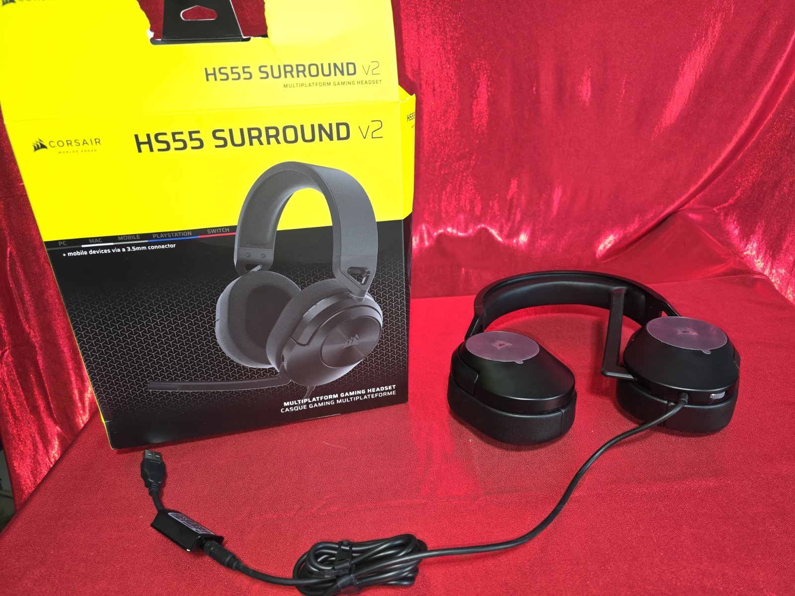 CORSAIR HS55 SURROUND V2 Multiflatform Gaming Headset