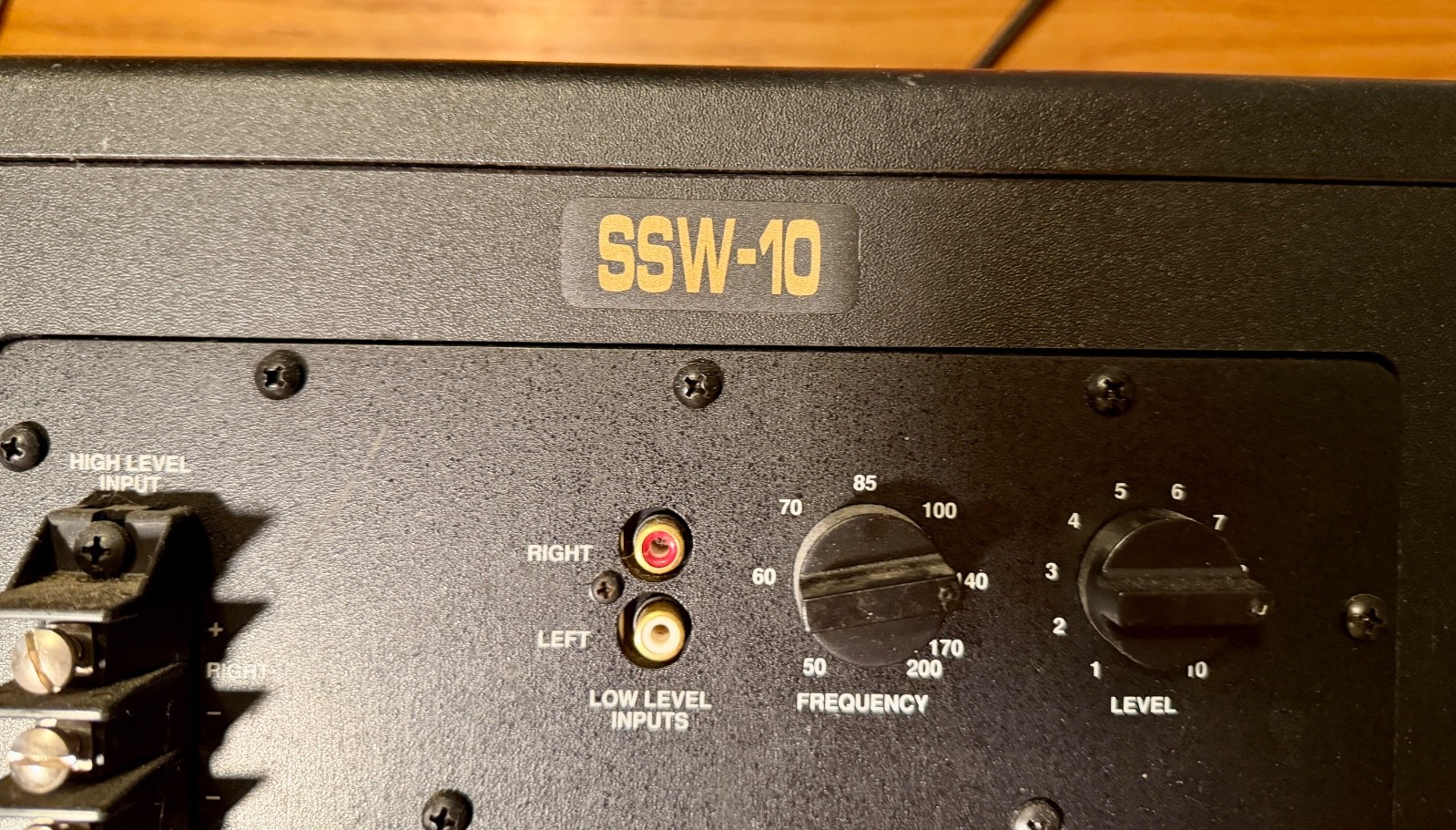 Infinity SSW-10 Subwoofer