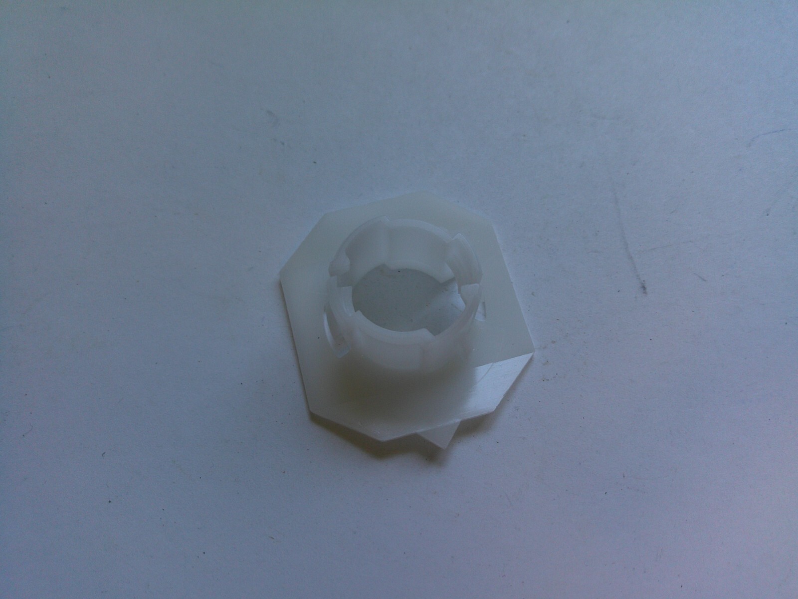 Genuine GM 10418917 Cruise Control Release Retainer