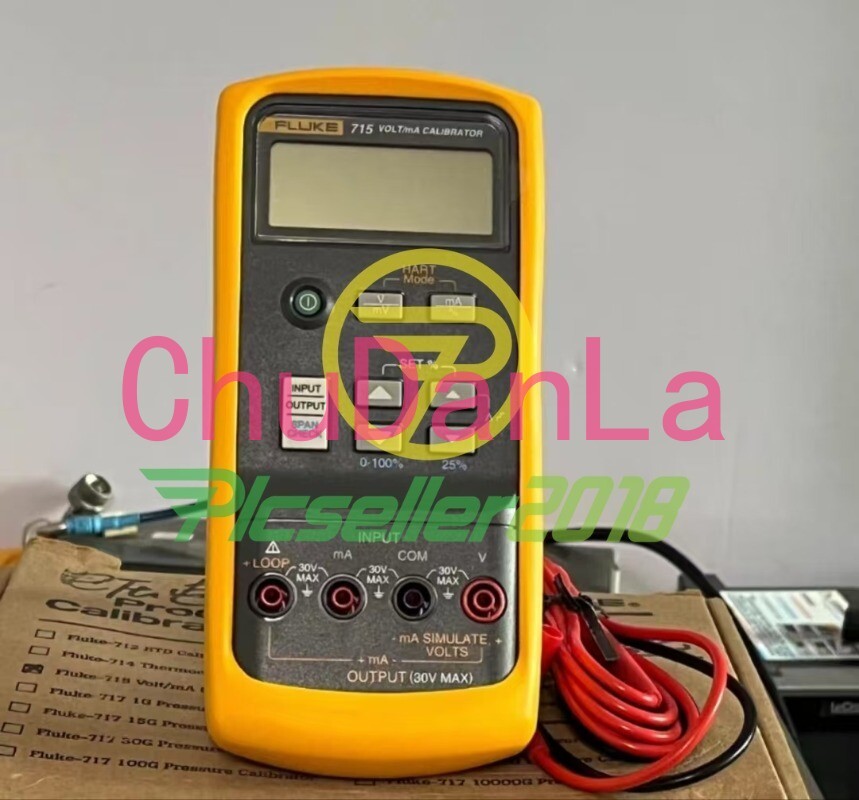 1PCS New VOLT/mA Calibrator FLUKE 715