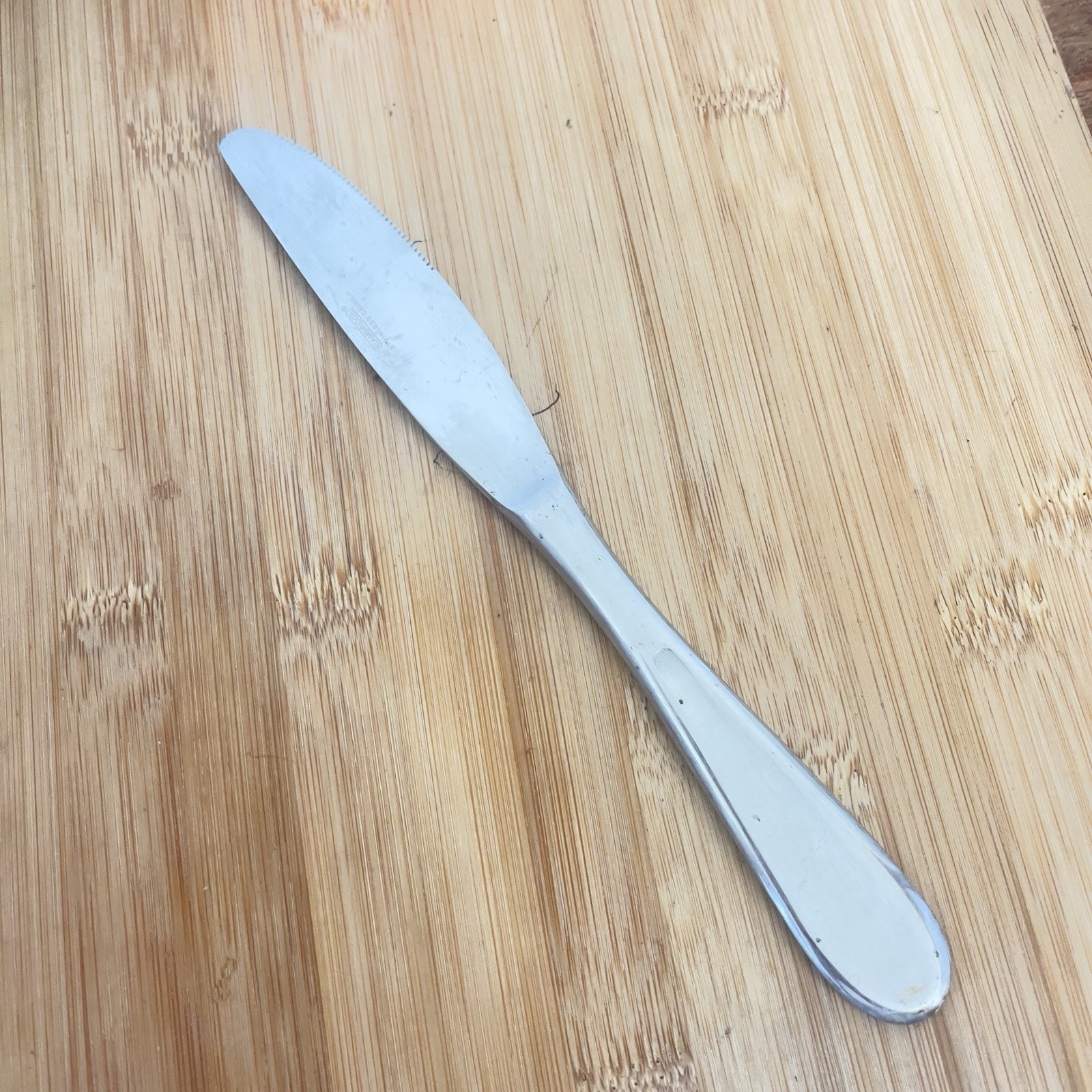 Cambridge LINDSAY Satin Stainless Beveled Round Tip DINNER KNIFE 8 7/8”