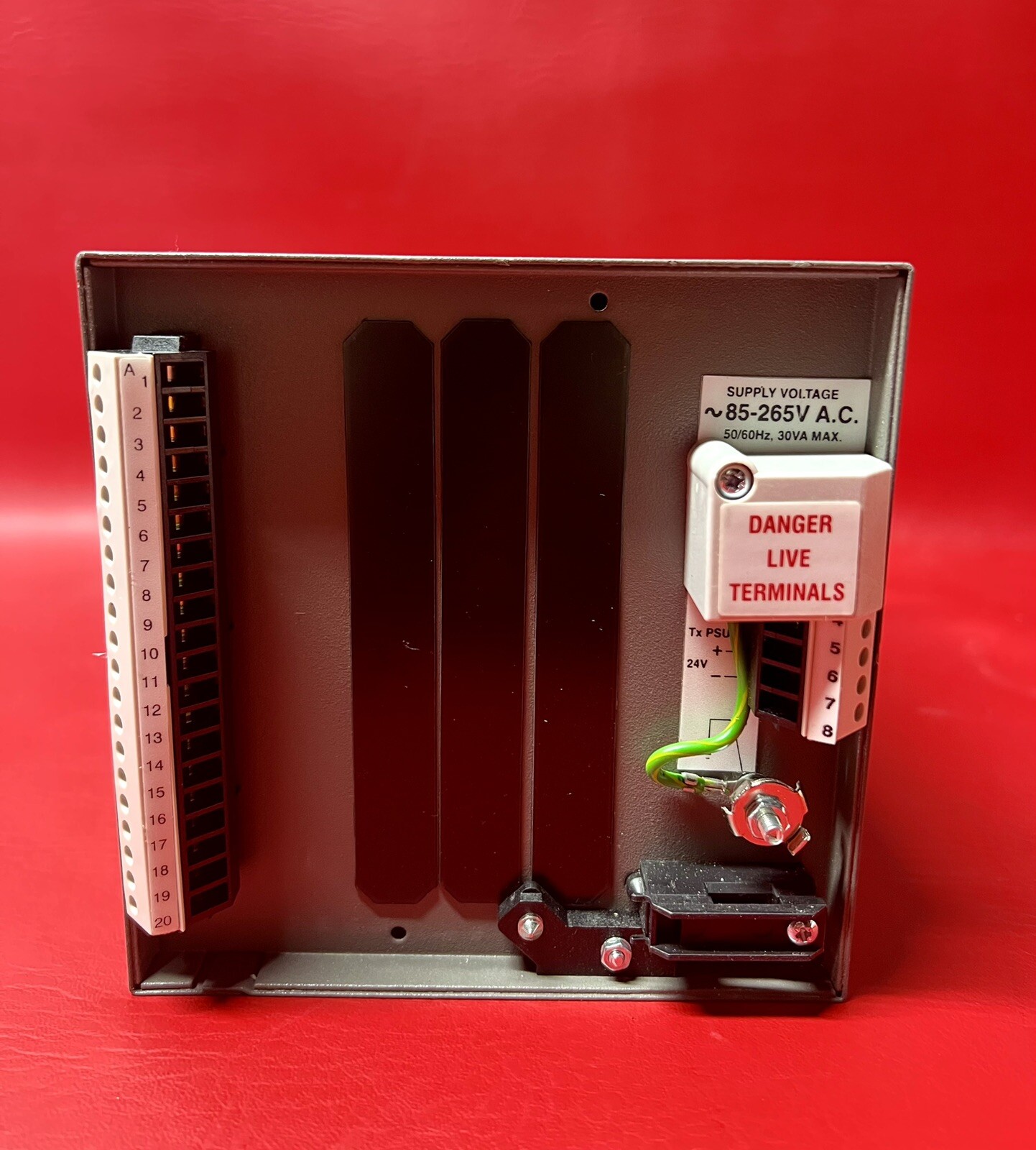 ABB Commander SR100 Strip Chart Recorder, Temperature Process Recorder, SR106A