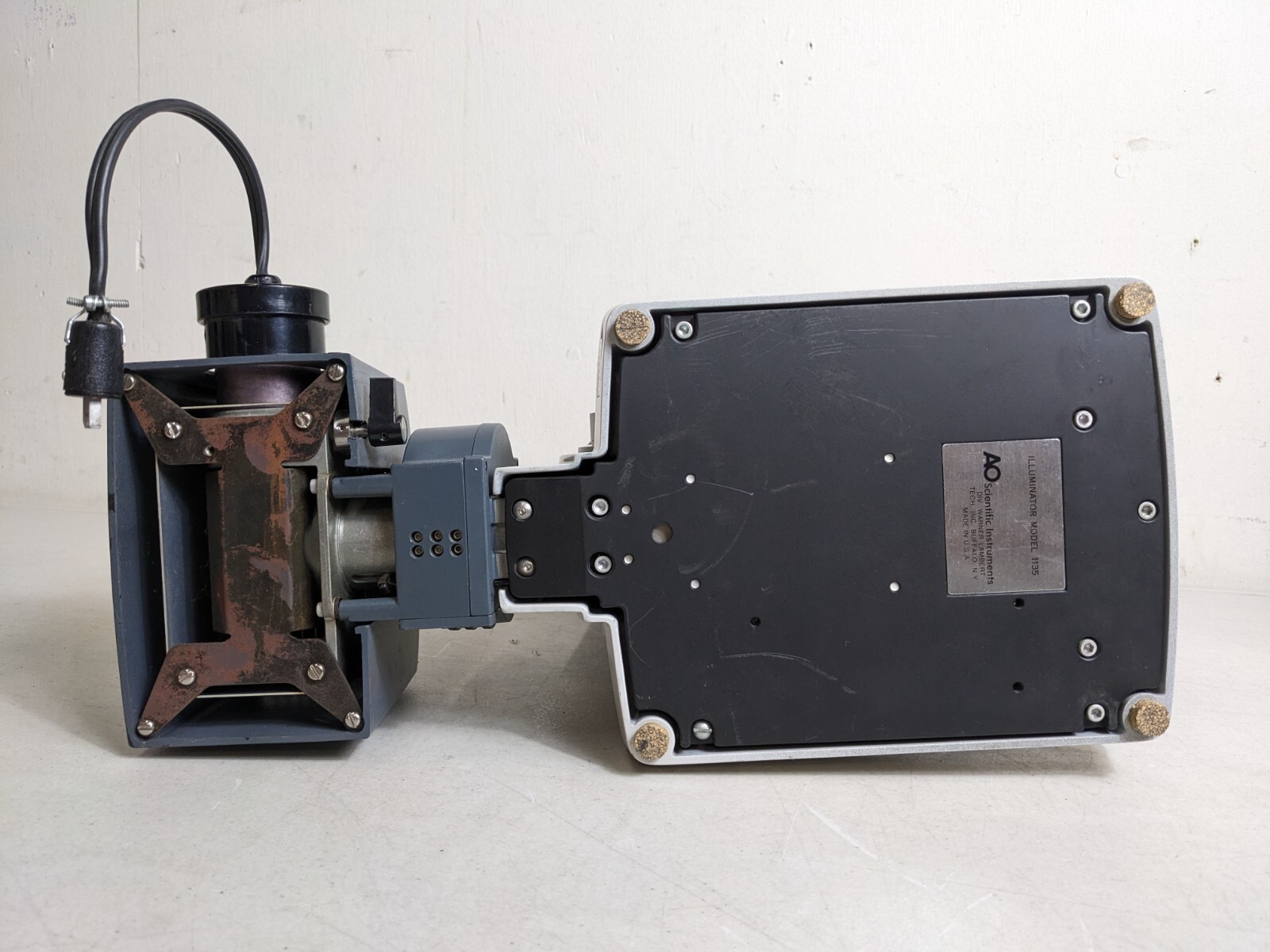 American Optical illuminator Model 1135 Teaching Assistant Microscope
