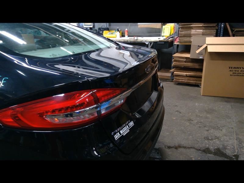 Driver Left Front Spindle/Knuckle Fits 13-20 FUSION 1345487
