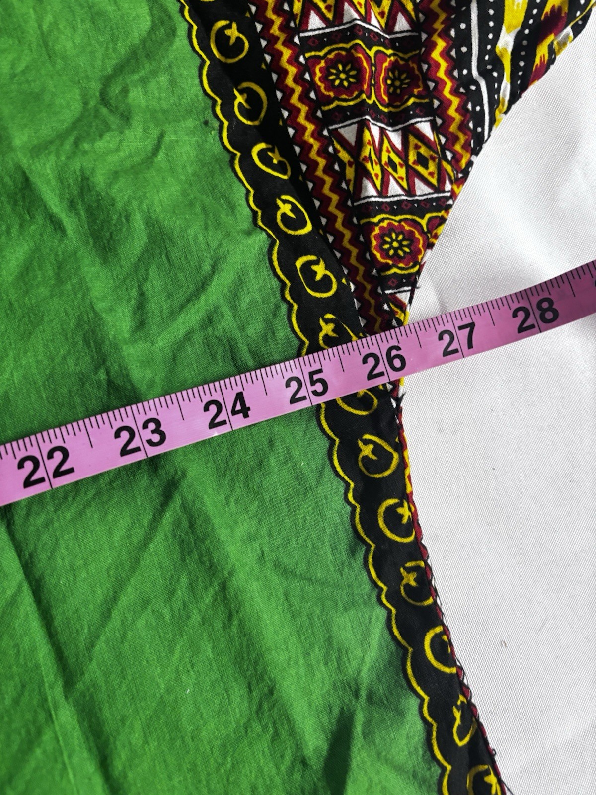 African Dashiki Men's Shirt Tribal Pattern Size Medium