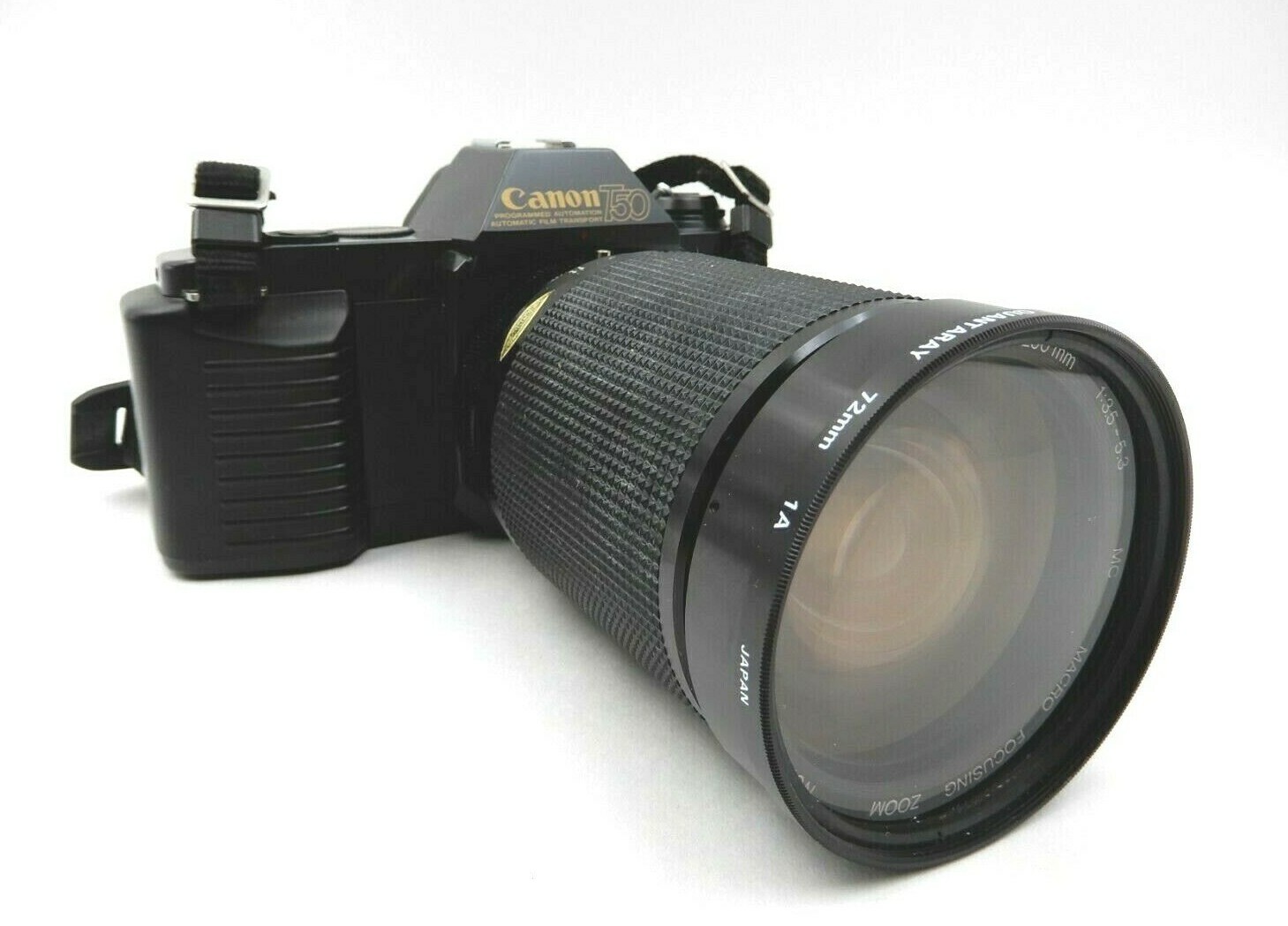 CANON T50 35MM FILM CAMERA & VIVITAR (JAPAN) 28 - 200MM MACRO FOCUSING ZOOM LENS