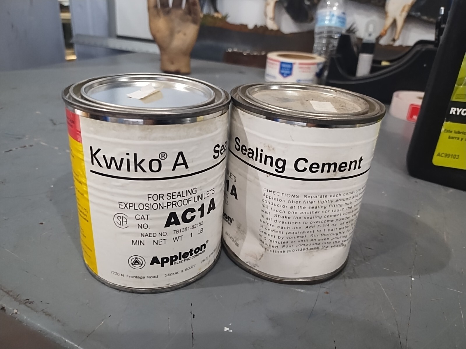 2 Cans Appleton Electric Company AC1A Kwiko® A Sealing Cement Filler New Dented