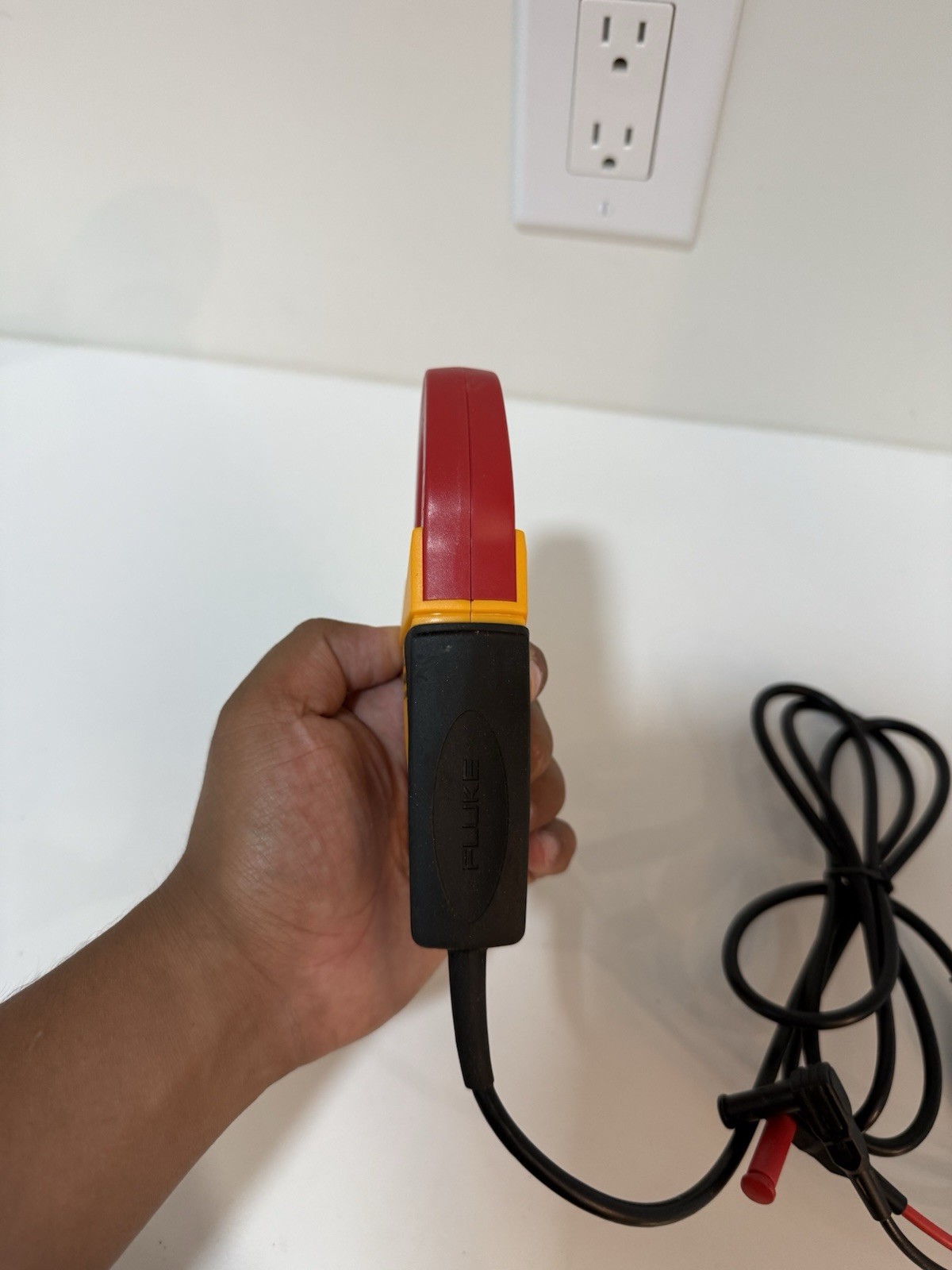 FLUKE I400 AC CURRENT CLAMP (NEW) SHIPS FAST - TESTED