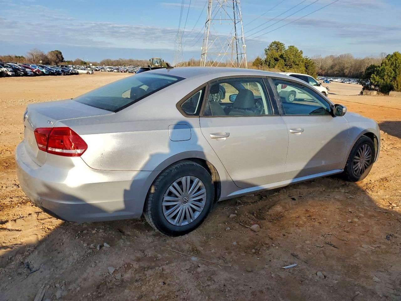 PASSAT 2014 Glove Box 4983673