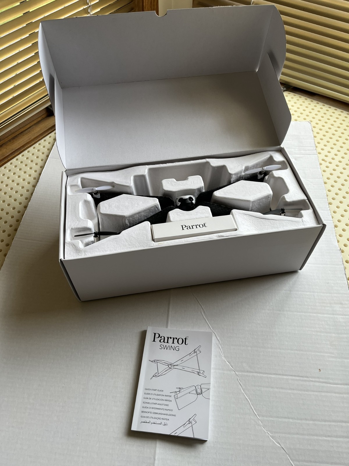 Parrot Swing Mini Drone (Vertical Landing Plane) with Controller Bundle