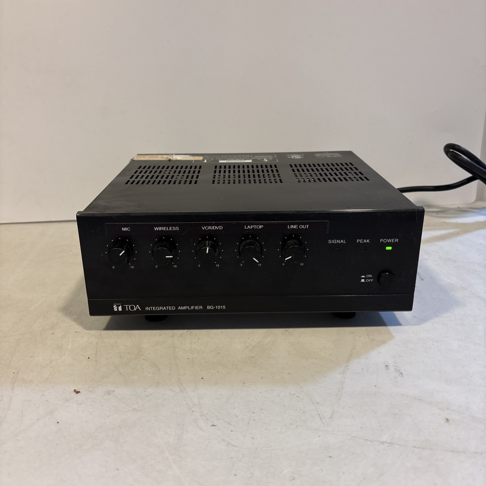 TOA BG-1015 Integrated Amplifier 5 Channel Mixer 15W - TESTED & WORKING!