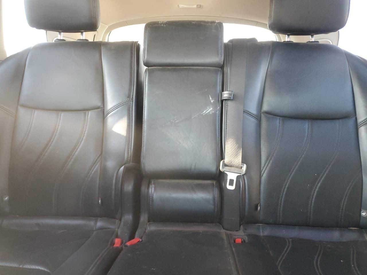 QX60 2014 Glove Box 4835520