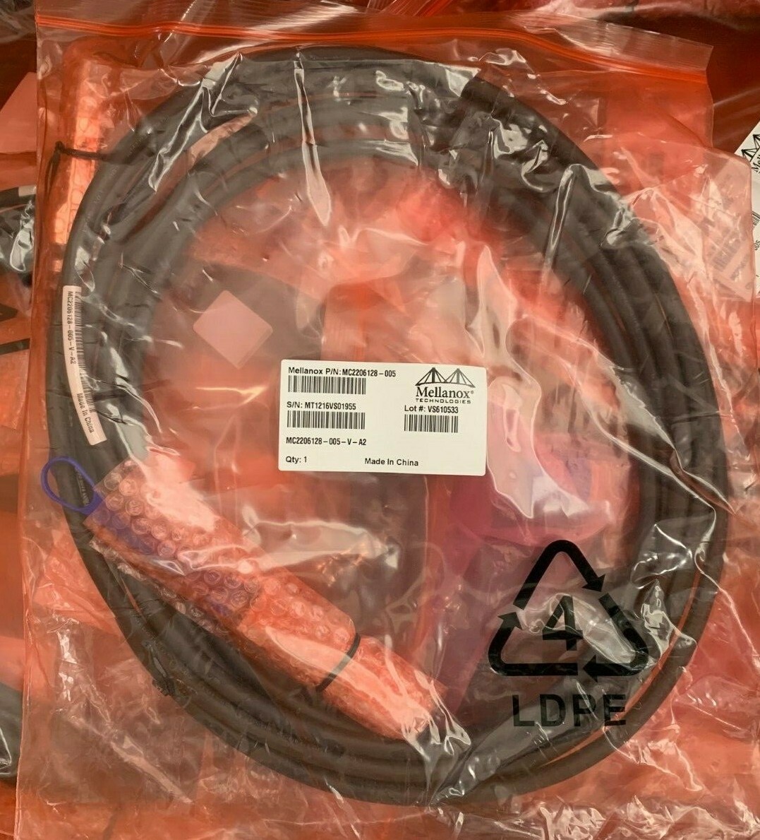 New Mellanox Passive Copper Cable VPI up to 40Gb/s QSFP 5M MC2206128-005
