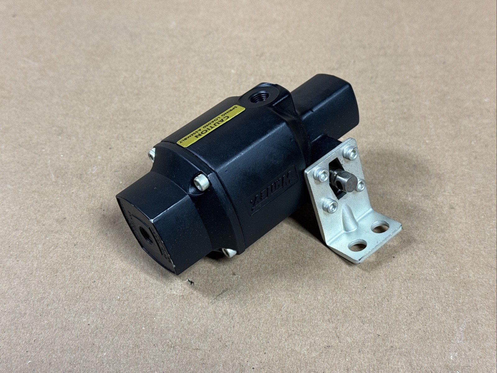 NEW Whitey 151 SR Spring Return Actuator 200psi Max 180° WARRANTY FAST SHIPPING