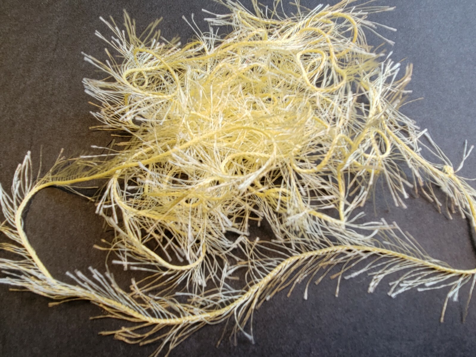 4  Yards LIGHT YELLOW Crystal Ice Hackle Feather Replacement Fly Tying