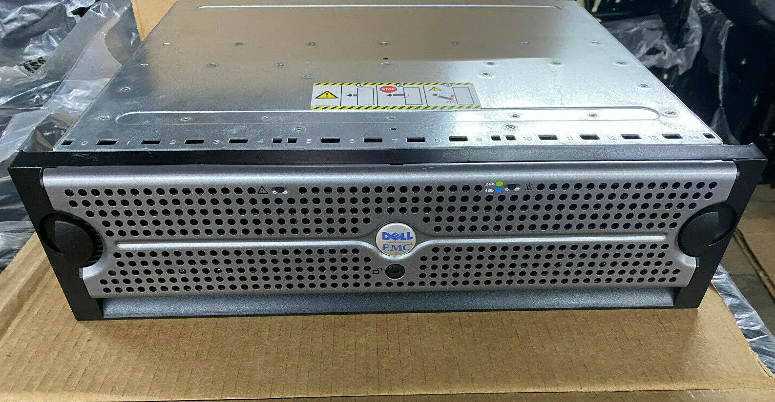 EMC2 Corporation 15 Bay Expansion KTN-STL4 Disk Array w/o Hard Drives or Caddies