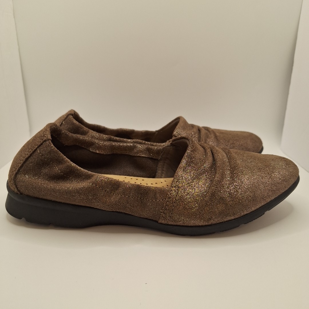 Clarks Jenette Ruby Slip On Flats Women's Size 8.5 Bronze Gold Comfort