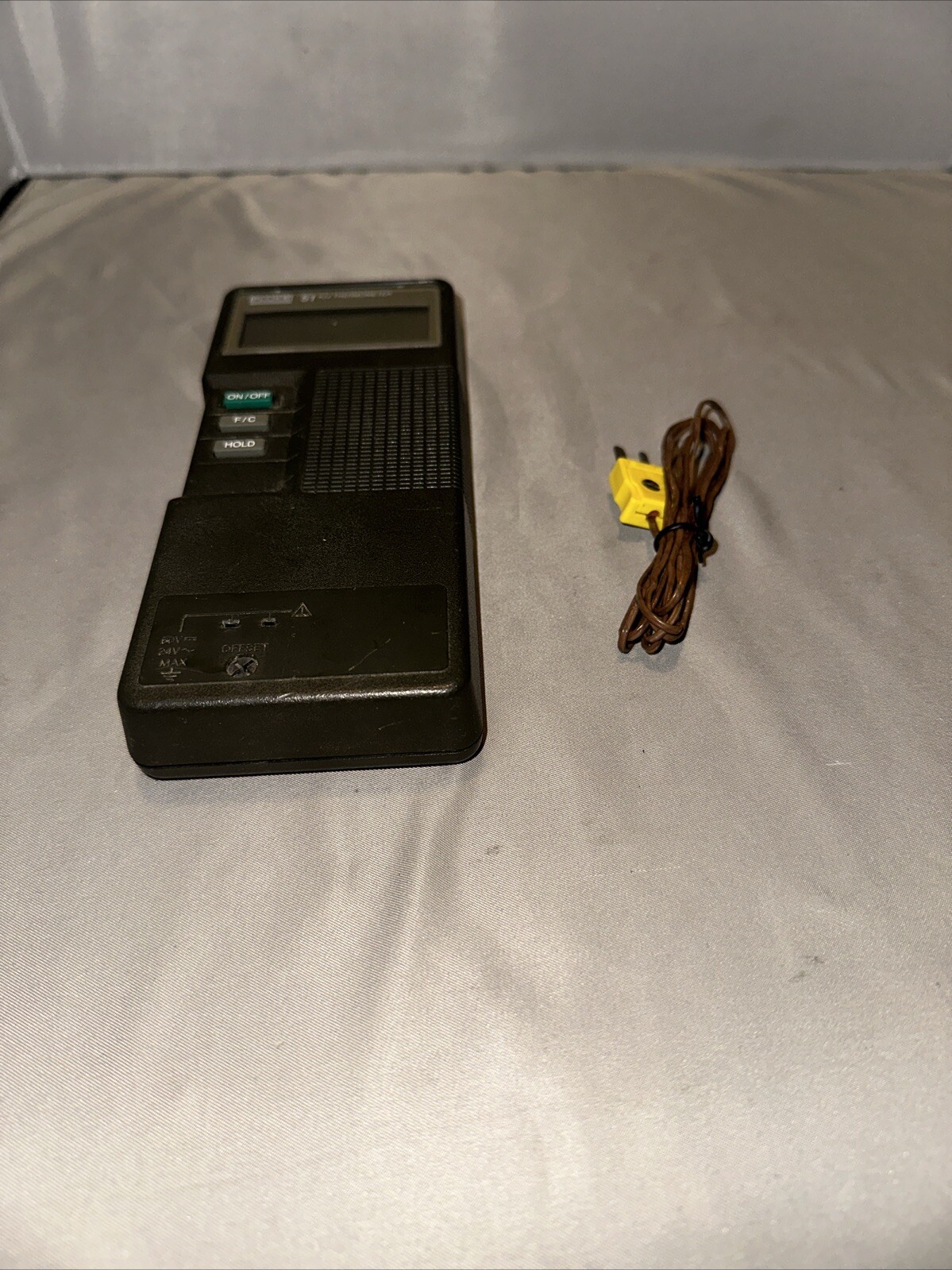 Fluke 51 K/J Thermometer