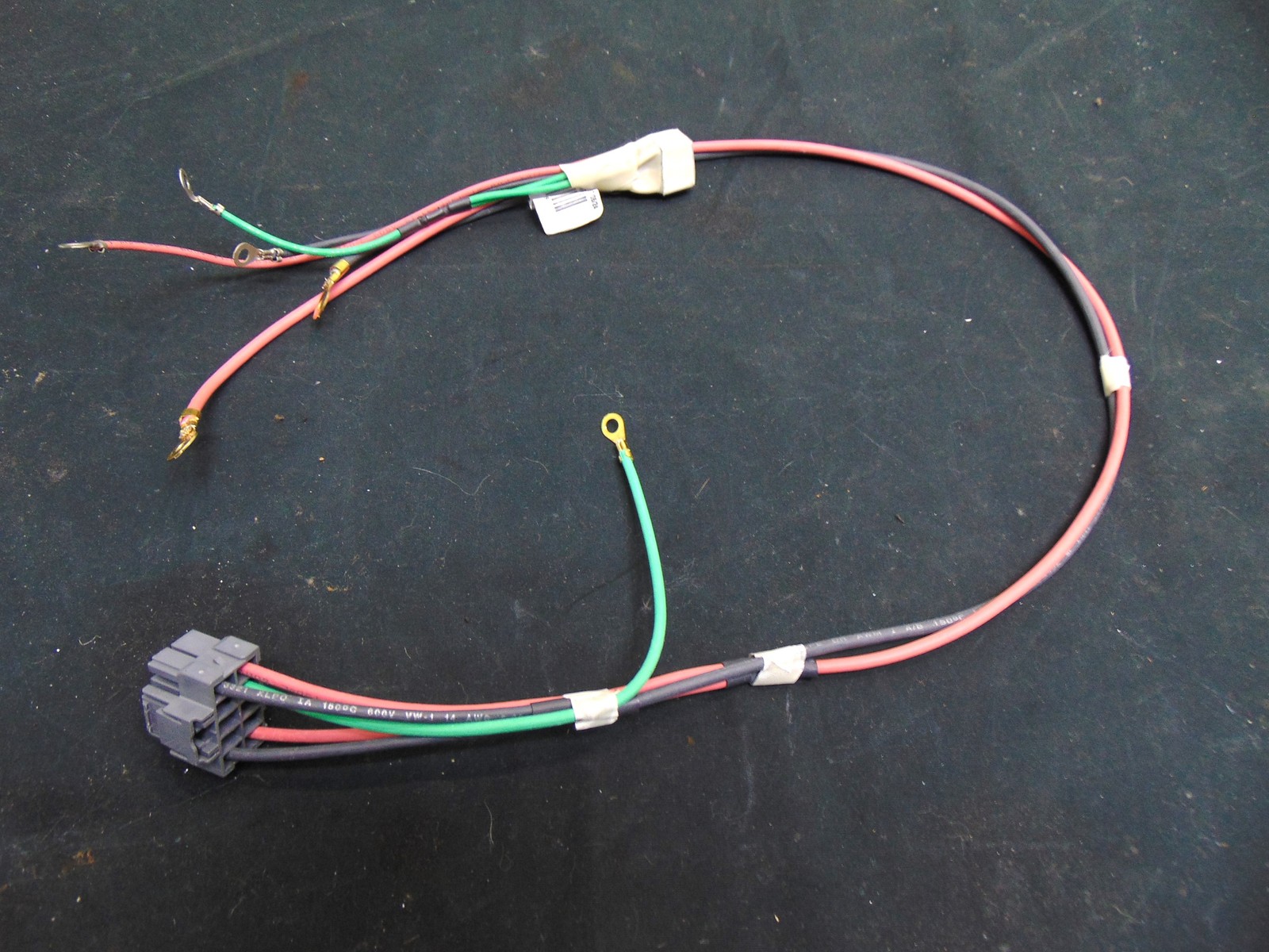 Frigidaire Gas Range PCFI3080AFE Wire Harness A17441209
