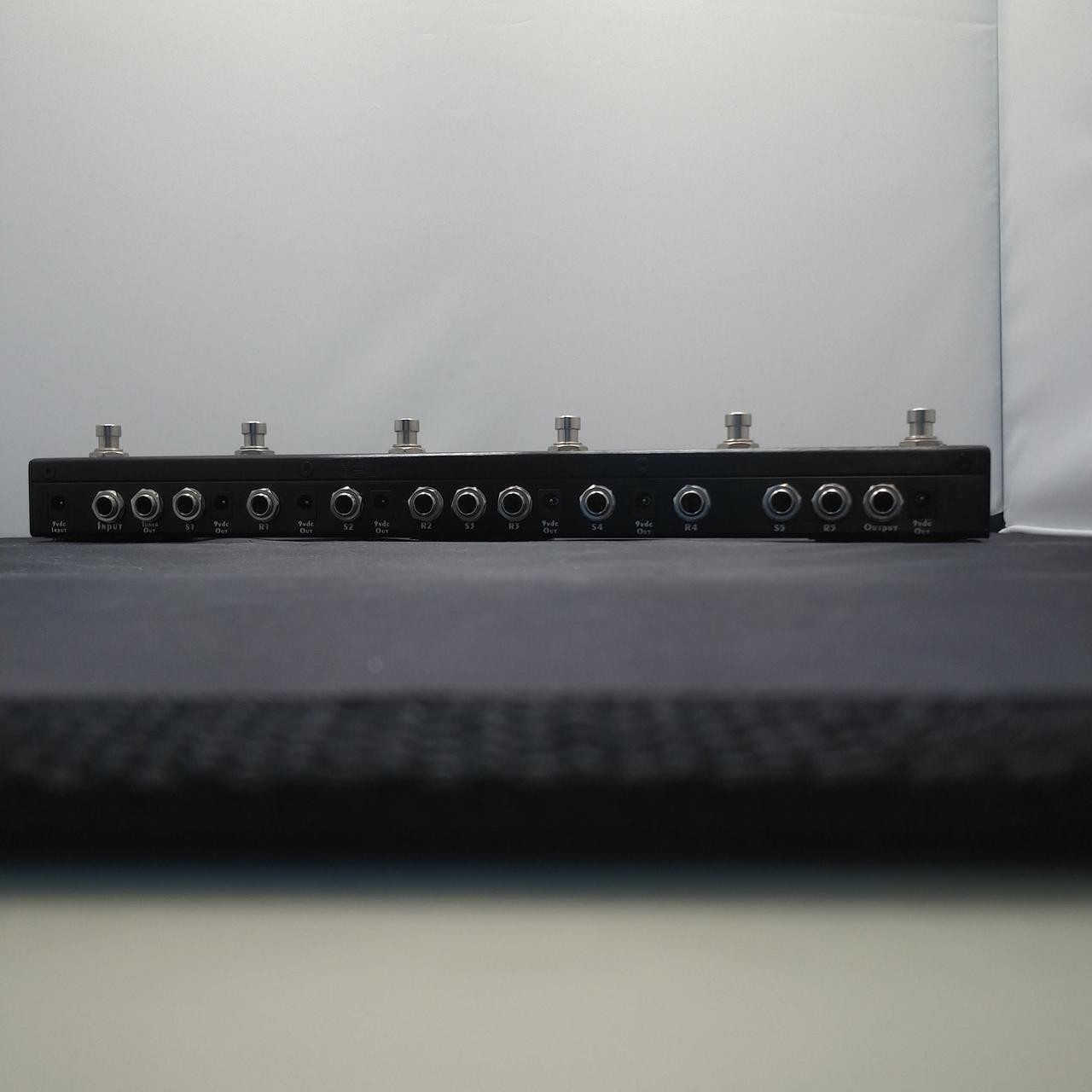 One Control Iguana Tail Loop 2 Switcher
