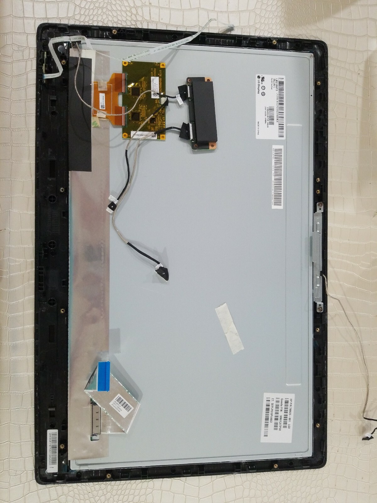 Hp 22-A113W 22" Full Lcd Screen Assembly LM215WF3 With Included Cables