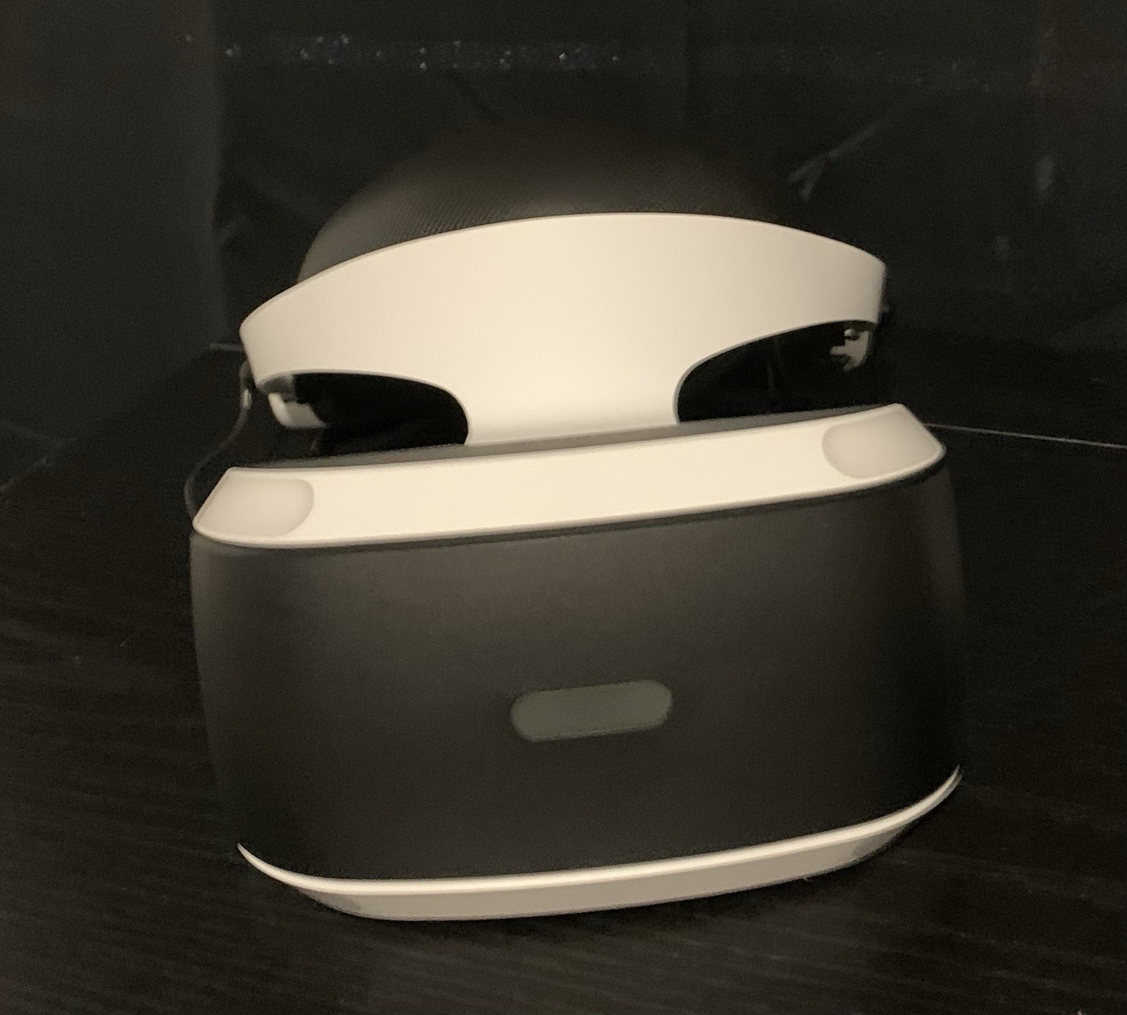 PSVR Bundle With Motion Controllers And Camera. Comes With Every Thing Pictured.