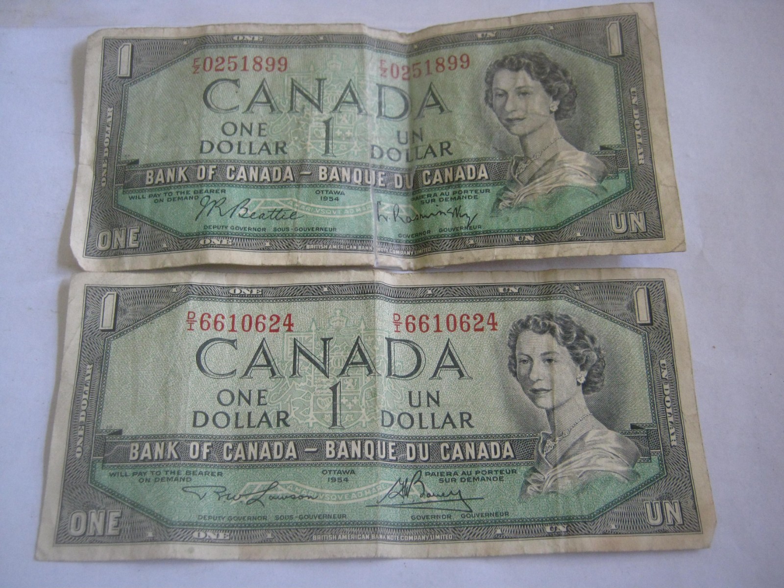 TWO Canada 1954 One Dollar Notes, P#74b F/Z & P#74 D/I (No Devils)