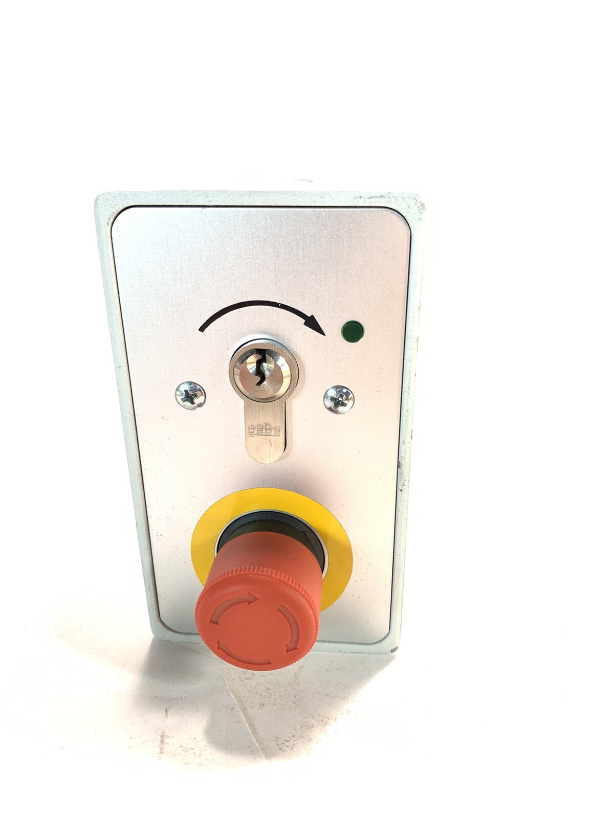 GEBA Surface Mount Keyed Wall Switch W/ Emergency E Stop Type S-APZ 2-1TR/2W.N