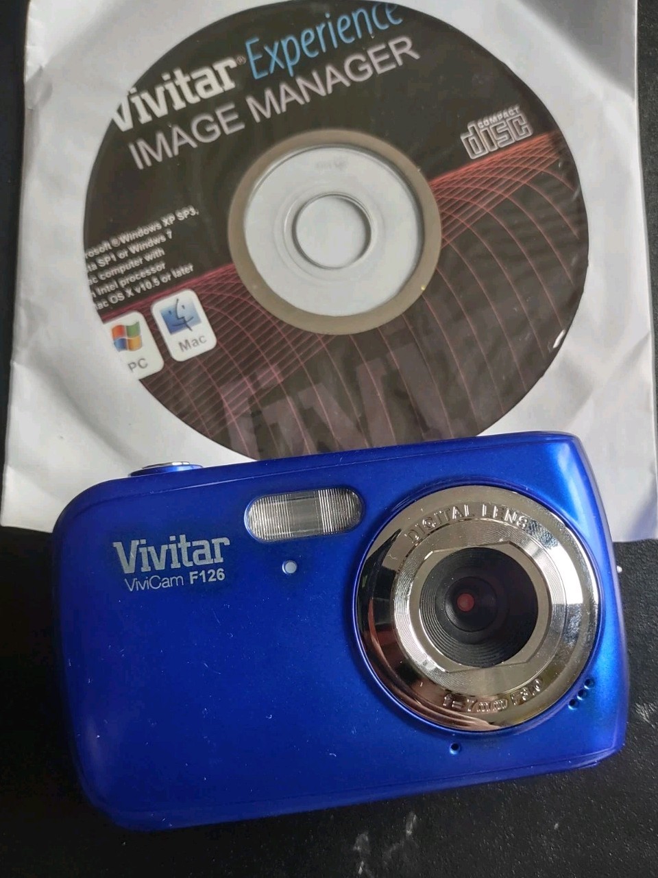 Vivitar ViviCam F126 14 MP Digital Zoom 4x Photo Video Camera F 7mm/3.0- Blue