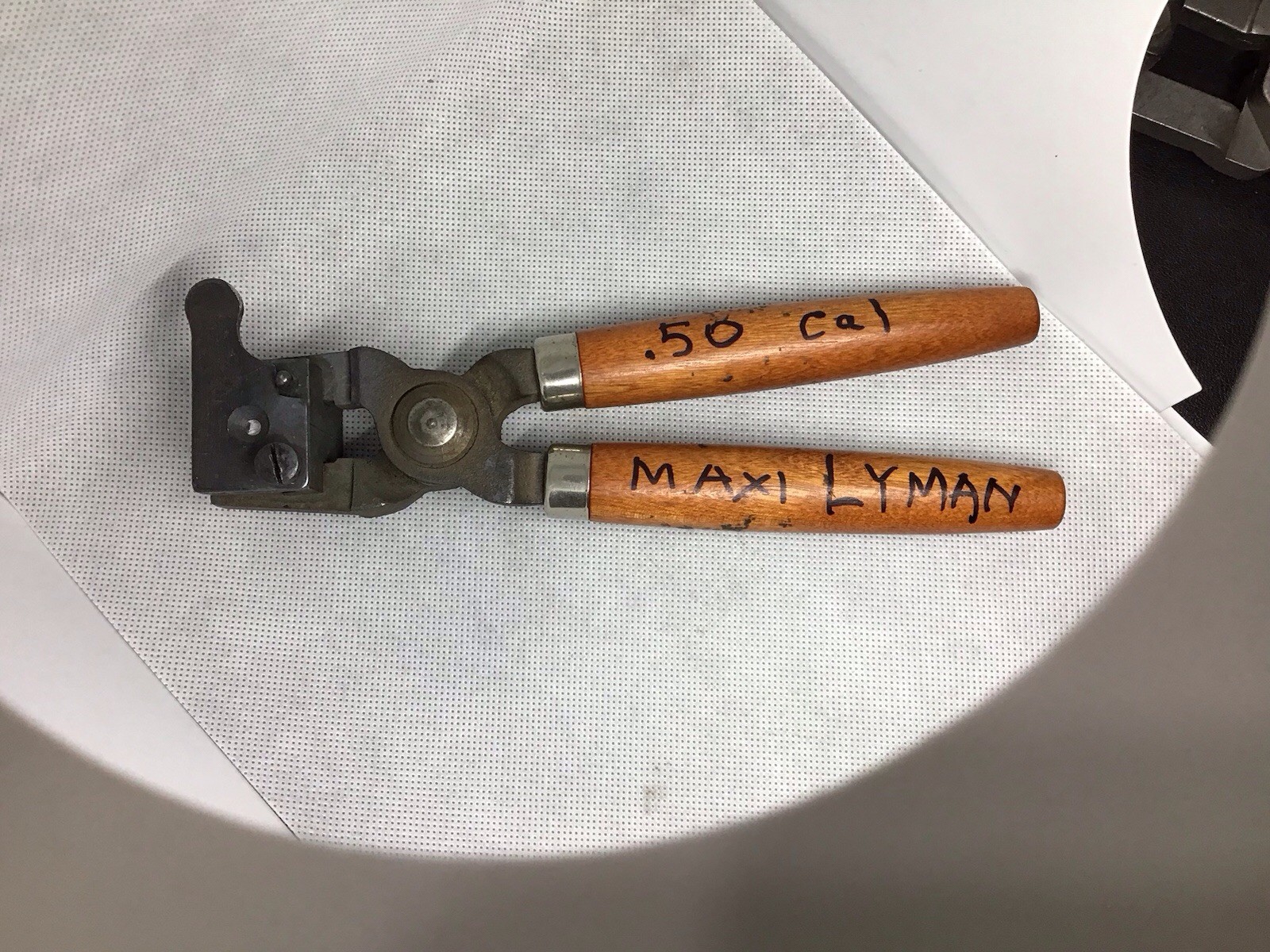 Lyman Maxi .50 Cal Mold / 370gr,  . 504 Diameter  With Handles,