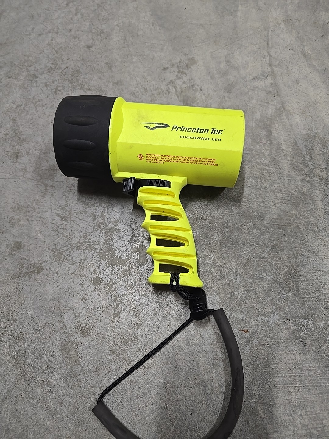 Princeton Tec Shockwave LED Dive Light