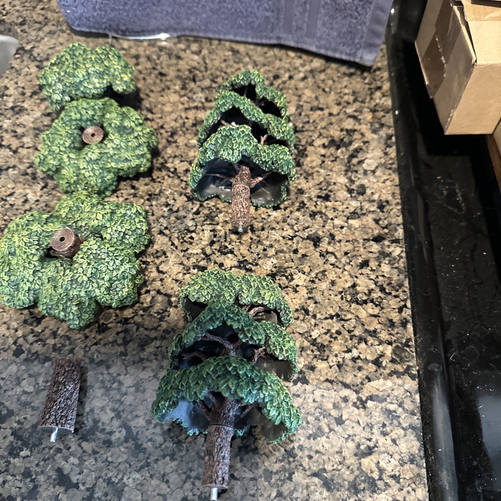Dwarven Forge Deciduous Tree, Toppers, Factory Painted As Shown