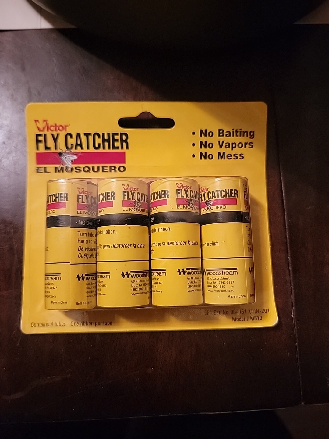 New Victor Fly Insect Catcher Trap Sticky  Ribbons  Catcher ..Factory Sealed 4pk