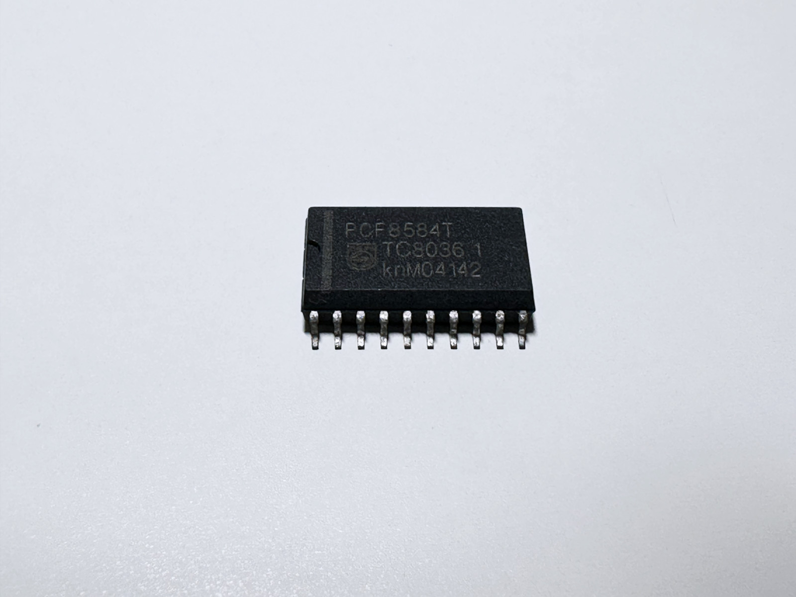 5PCS PCF8584T PHILIPS I2C Bus Controller Parallel Bus Interface SOIC-20