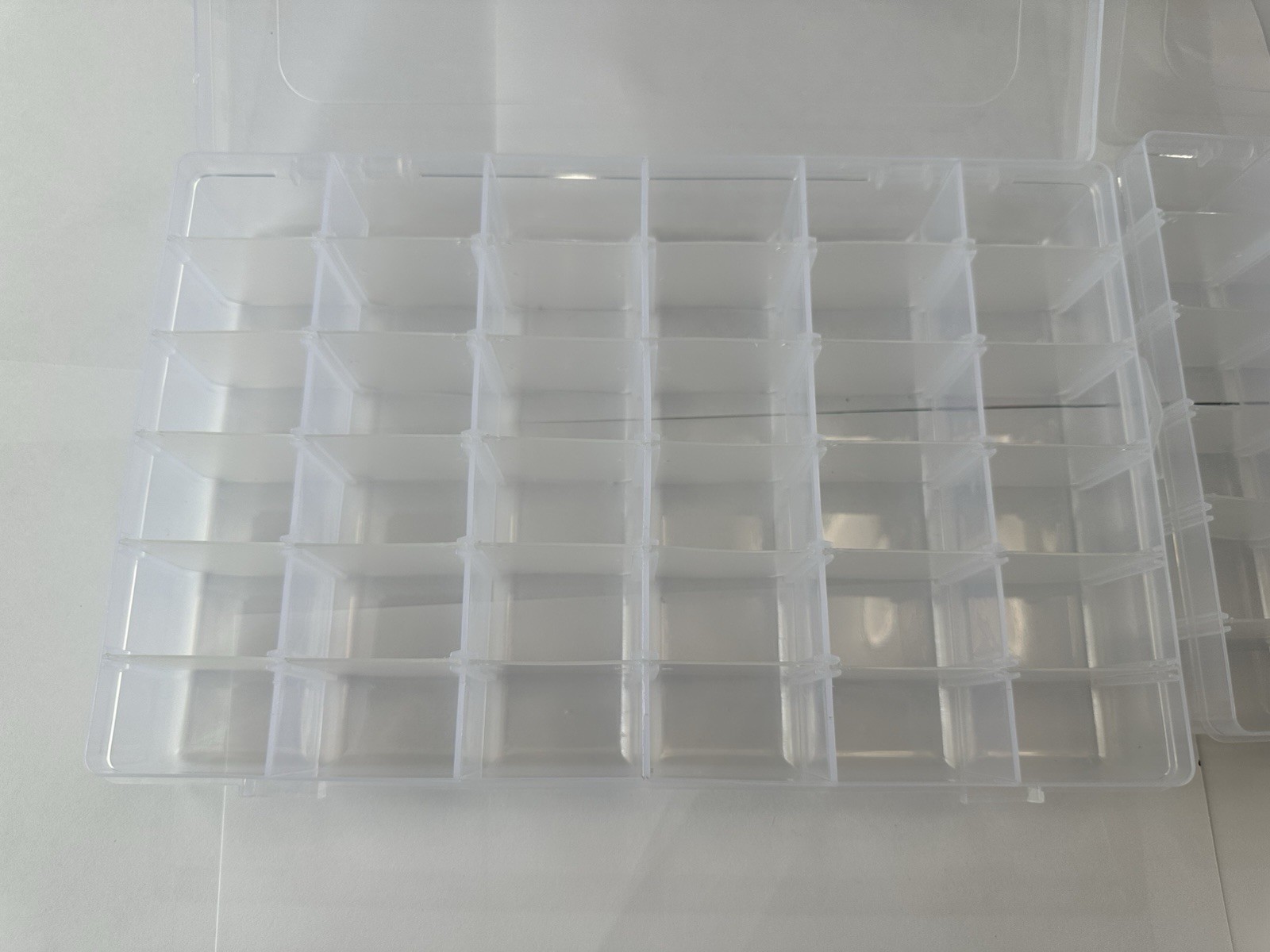 Computer PC Organizer 4 Set 36 Compartment Customizable Case Screw Fittings