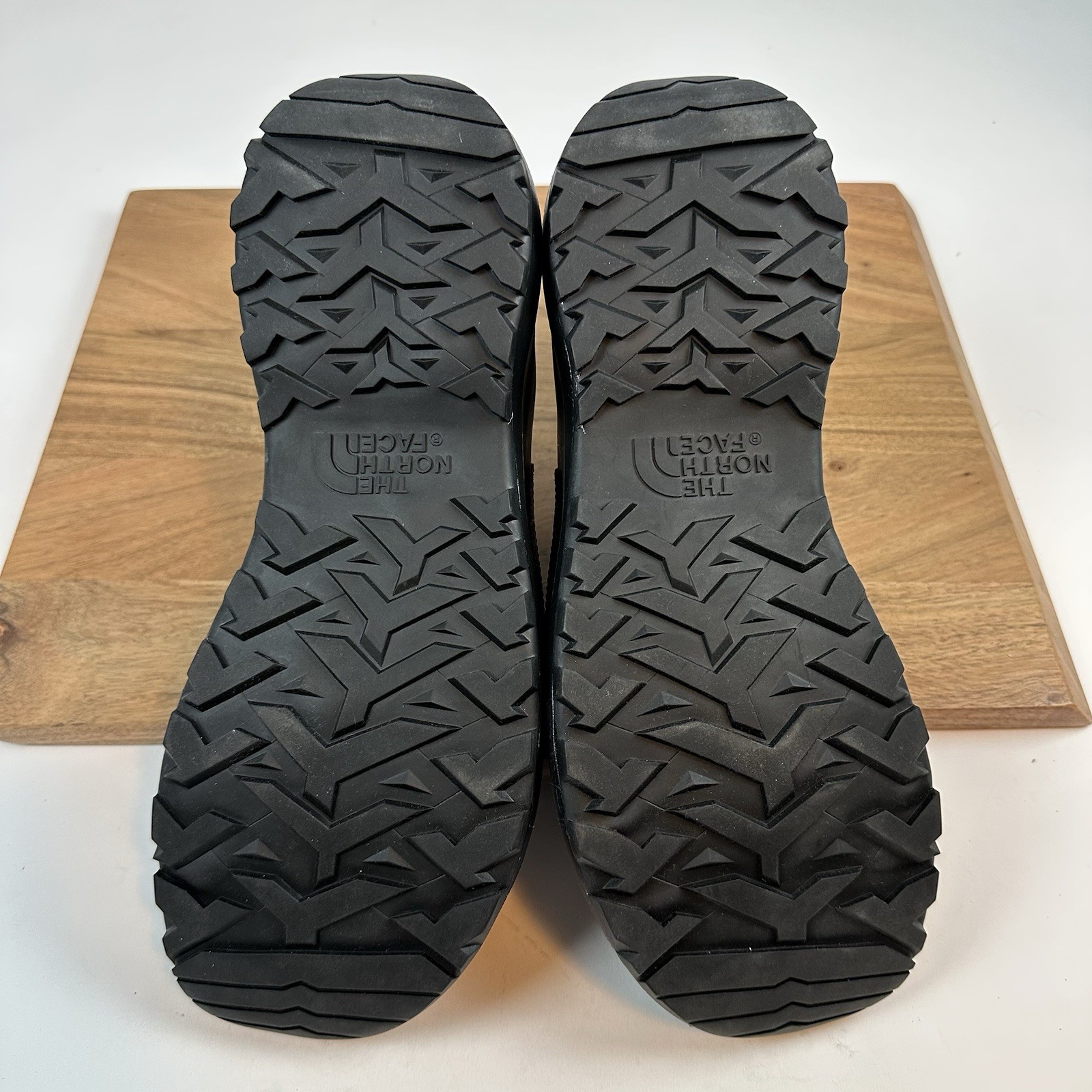 New Mens The North Face Black/Asphalt Hedgehog Sandals Shoes Size 14 M