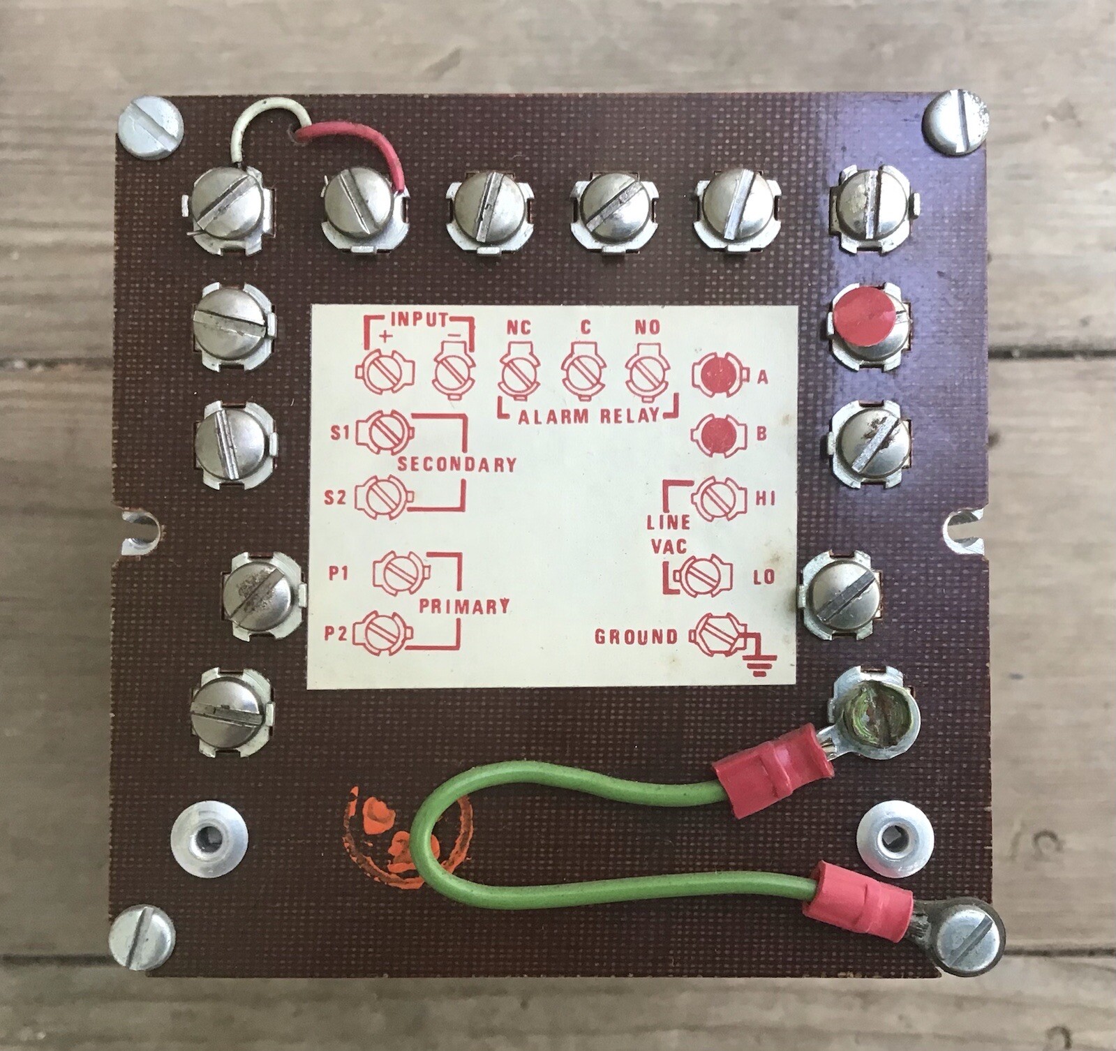 LFE Series 230 Temperature Controller: Model 237: 0-300 F: New Old Stock