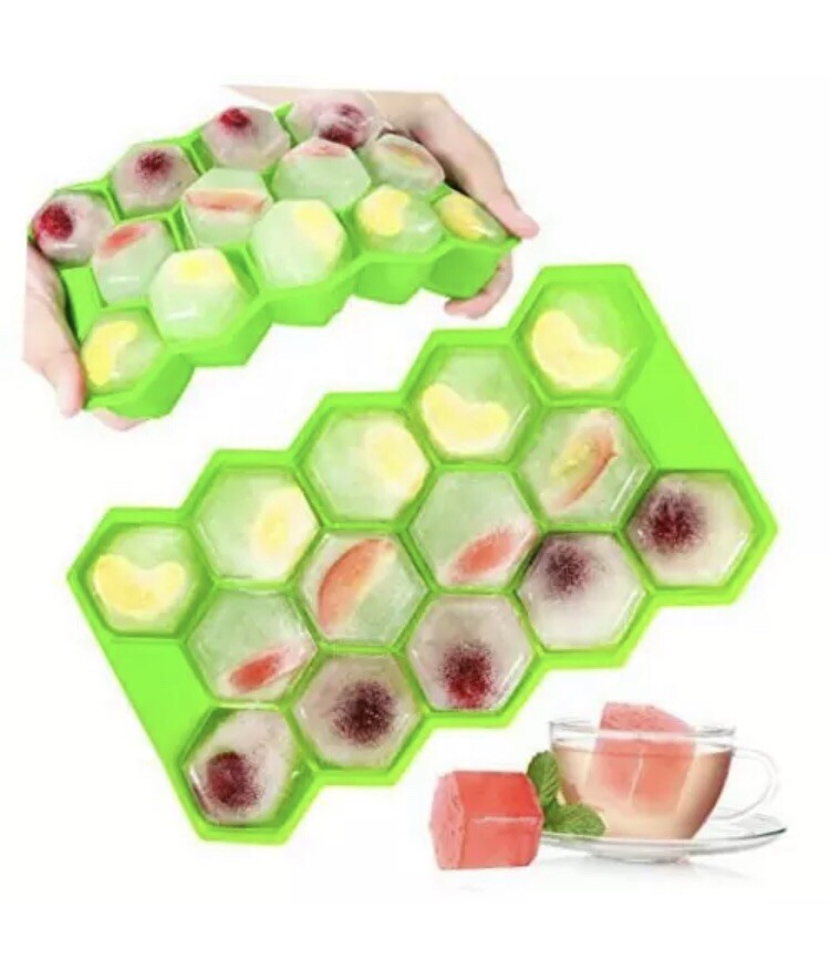 Ice Cube Trays with Lids,2-Pack 28 Large Ice Cubes Food Grade Silica Big Green